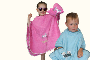 Poncho zum baden mit namen